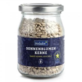 Sonnenblumenkerne im Glas
